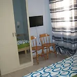 فندق مبيت وإفطار Mare Di S. Lucia 3*