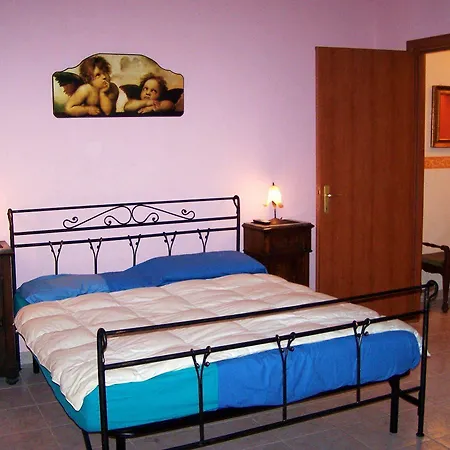 Mare Di S. Lucia Couette-café 3*