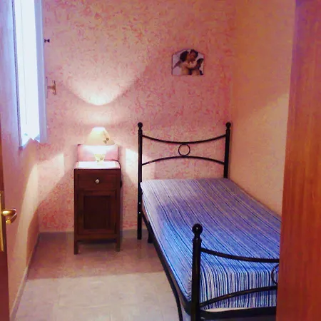 Mare Di S. Lucia Couette-café 3*